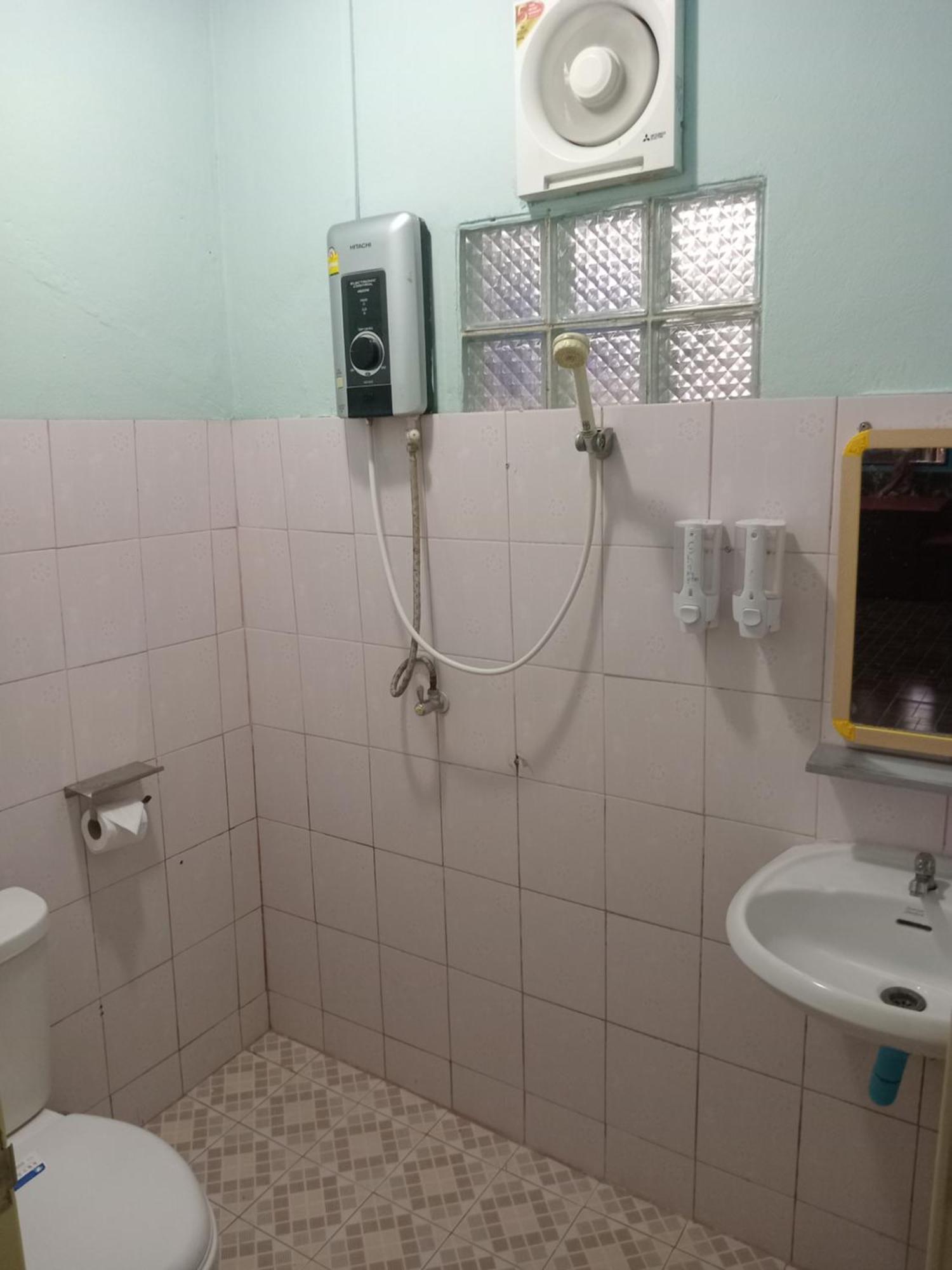 Chor Chaba Hotel Ko Kut Екстериор снимка