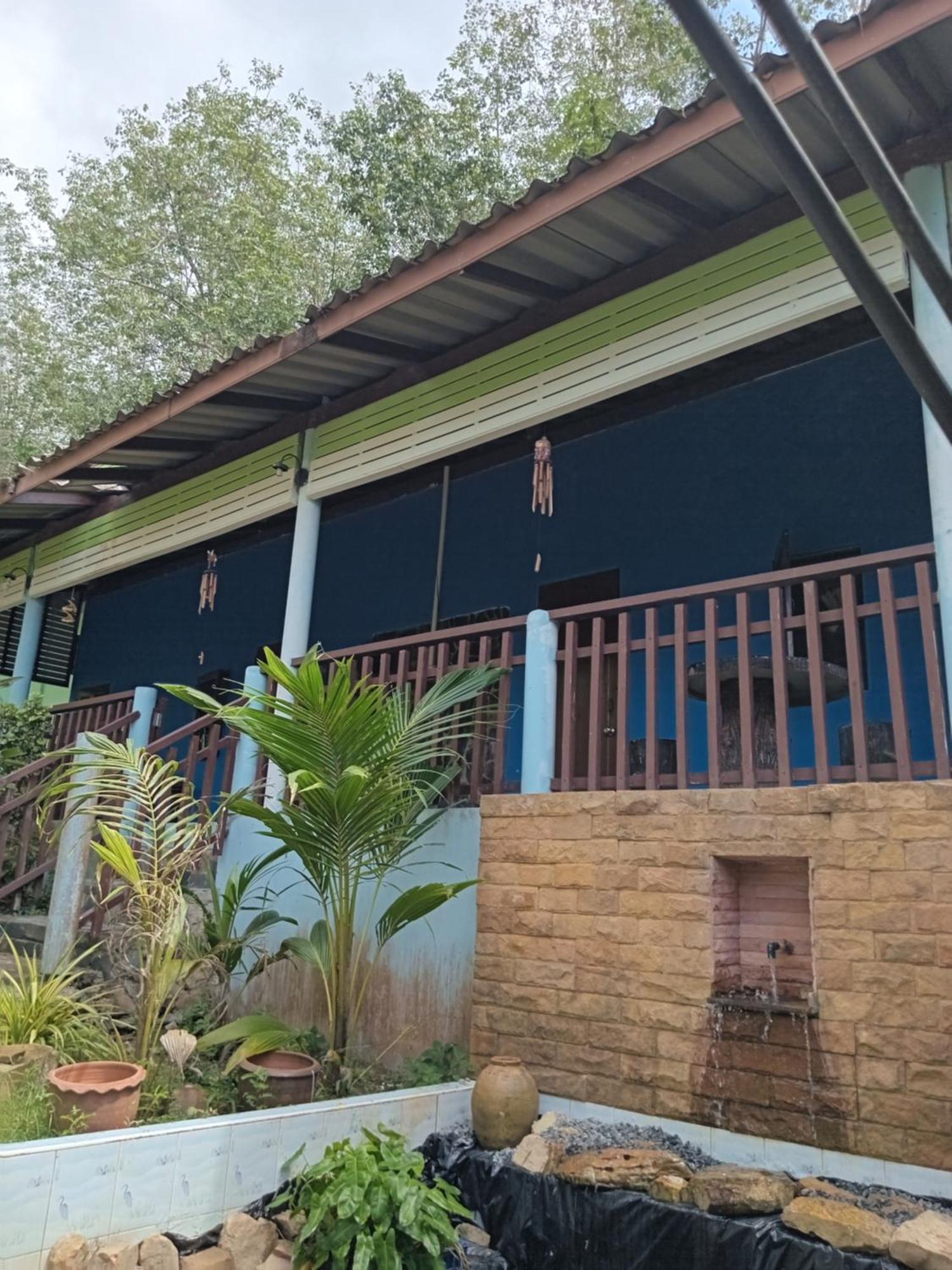 Chor Chaba Hotel Ko Kut Екстериор снимка